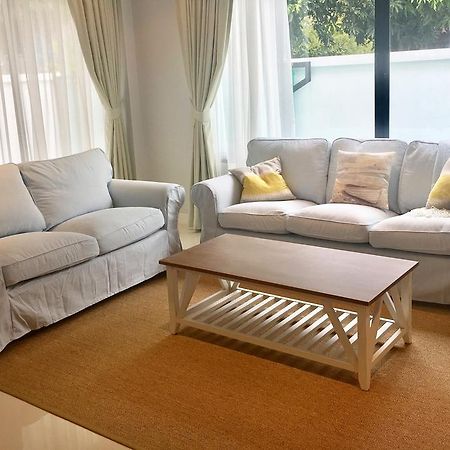 Kamala Beach House - 1 min walk to beach Exterior foto